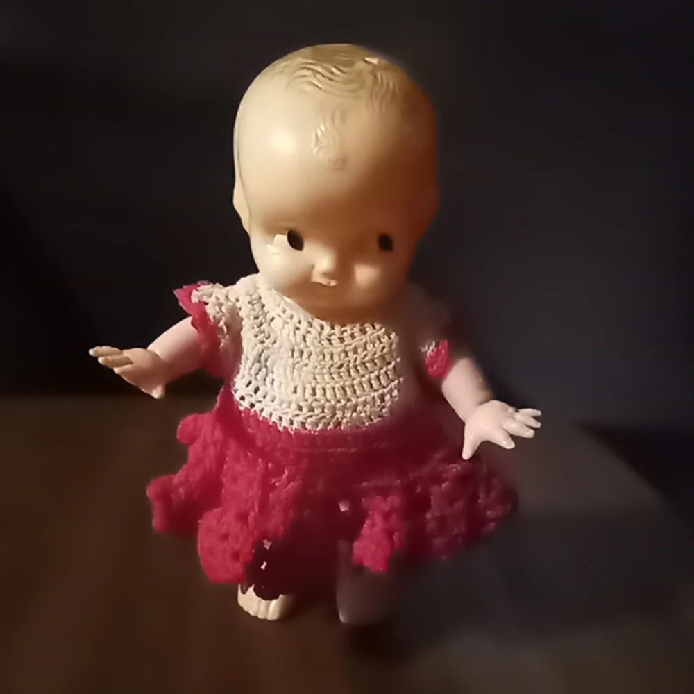 VINTAGE Kewpie Doll Irwin baby 1950 Hard Plastic Jointed Arm Handmade Cl…